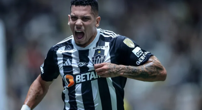 Paulinho ‘ignora’ Flamengo e crava rival do Atlético-MG na Libertadores: “Pedra no sapato”