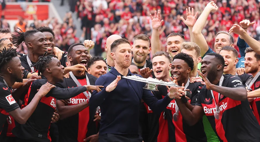 Bayer Leverkusen invicto, Bayern em 3º e mais: o resumo do final da Bundesliga hoje (18)