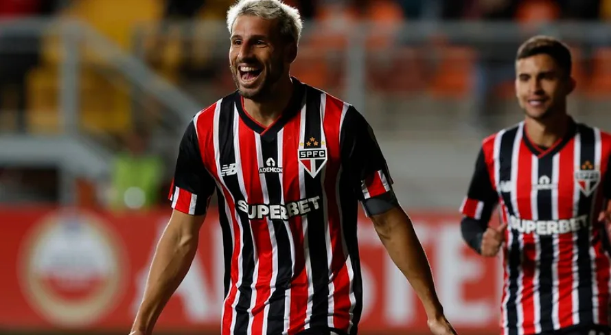 Calleri desaba após mais uma lesão no SPFC: “Muito frustrado”