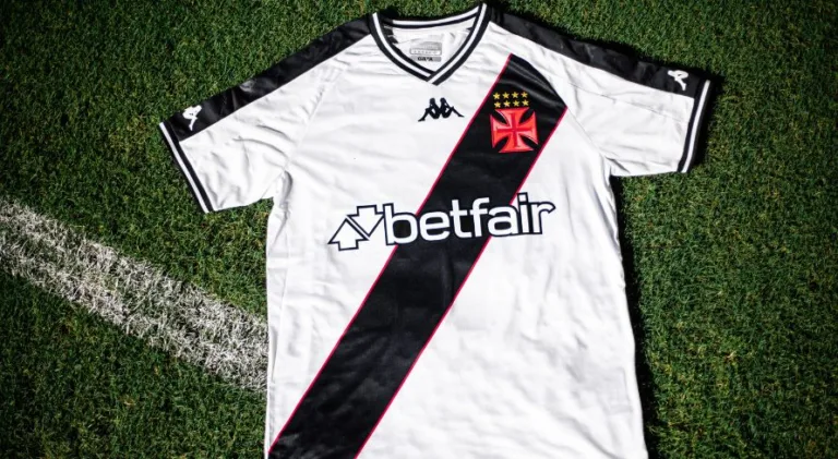 PVC revela quanto dono da Crefisa gastou para estudar possível compra do Vasco