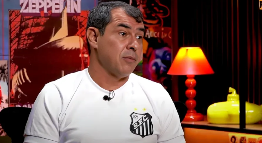 Carille surpreende e crava time com o melhor futebol no Brasil hoje: “Muito forte”