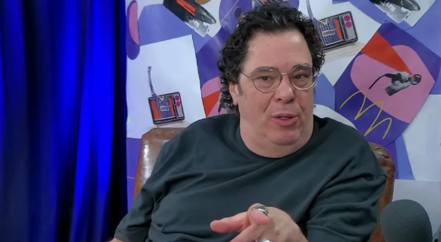 Casagrande elege lateral-esquerdo brasileiro acima de Roberto Carlos: “Tecnicamente”