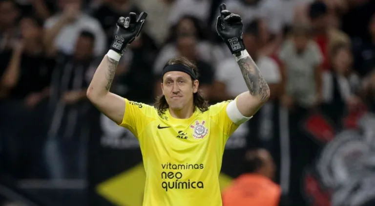 Casagrande rechaça status de Cássio no Corinthians: “É uma injustiça” 