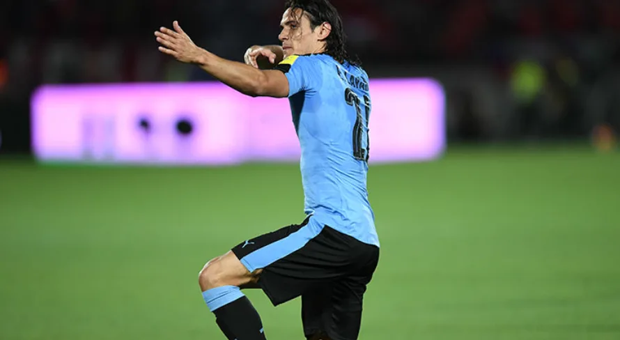 Cruzeiro apresenta proposta para contratação de Cavani; veja as possibilidades