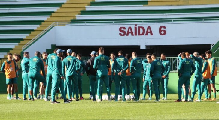 Chapecoense x Vila Nova: onde assistir ao Brasileirão Série B AO VIVO Chapecoense x Vila Nova: onde assistir ao Brasileirão Série B AO VIVO