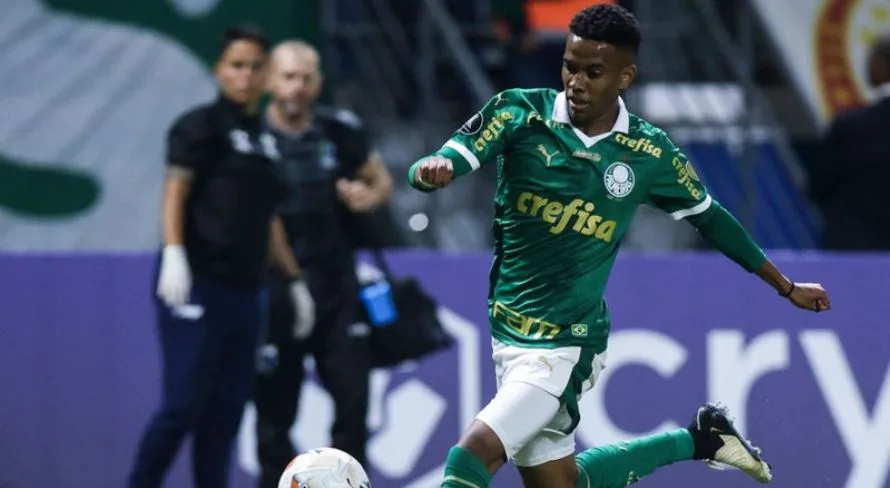 Chelsea oficializa proposta milionária por Estevão, do Palmeiras