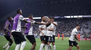 Veja a provável escalação do Corinthians contra o Nacional na Copa Sul-Americana