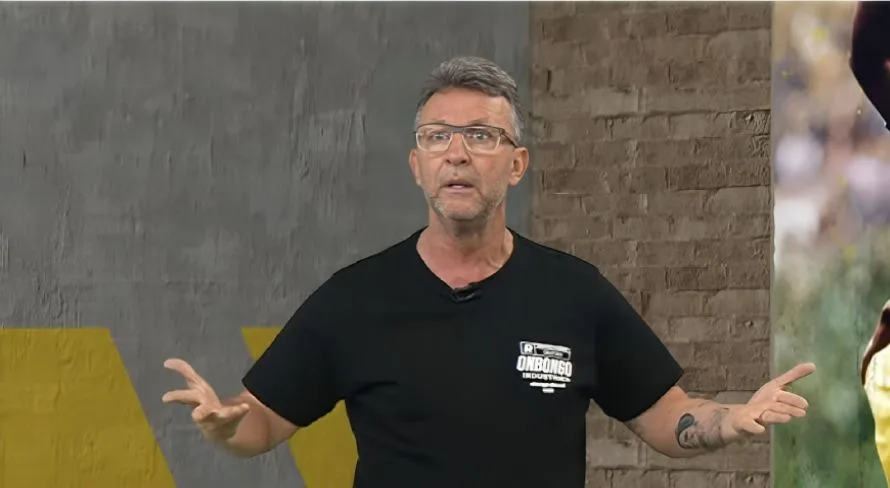 Craque Neto aponta time que está ‘devendo’ futebol: “Bolinha ridícula”