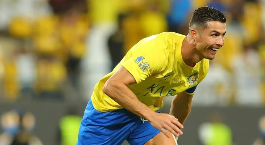 António Oliveira coloca Cristiano Ronaldo no mesmo patamar de outro craque português