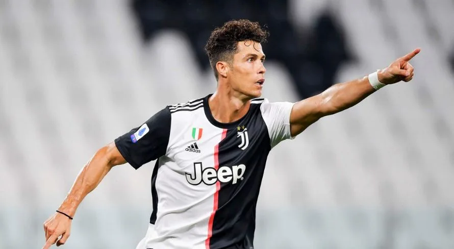 Ex-Juventus admite que idade atrapalhou Cristiano Ronaldo no clube: “Nível caiu”