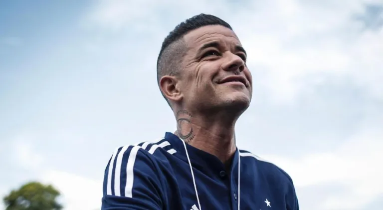 D’Alessandro aponta goleiro diferenciado no futebol brasileiro