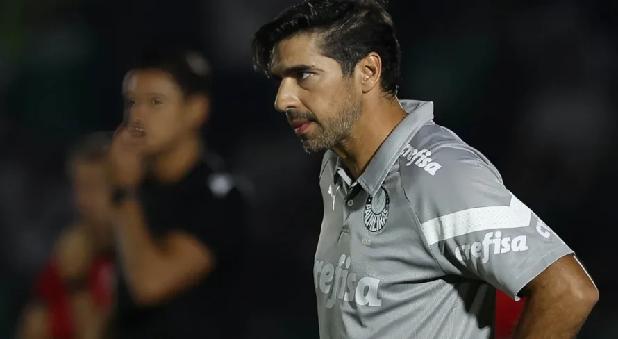 Denílson reprova atitude de Abel Ferreira no Palmeiras: “Não gostei”