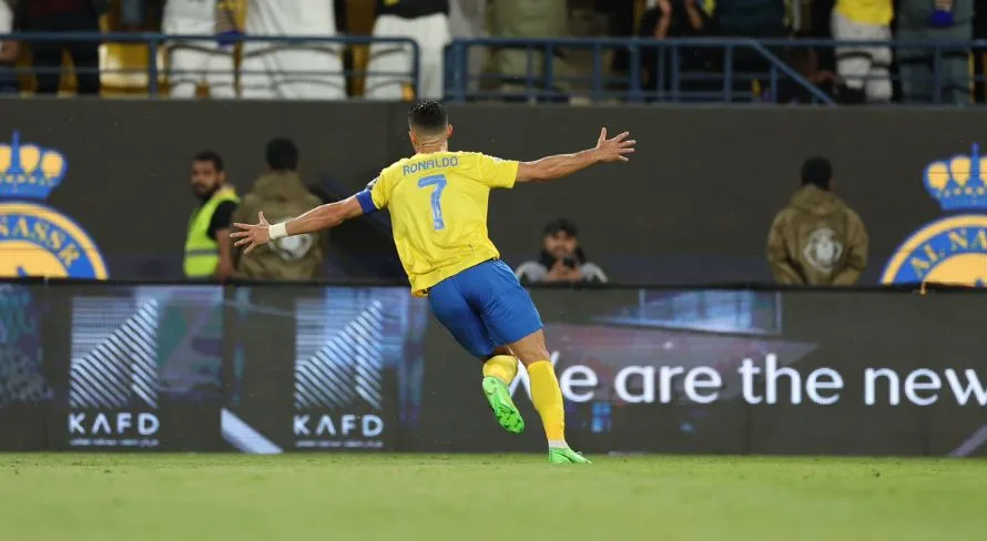 Jogador do Manchester United exalta preparação de Cristiano Ronaldo: “Focado”