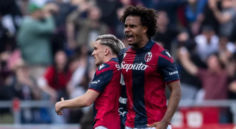 Jogador estava na Disney ao ser convocado pela Holanda para Eurocopa