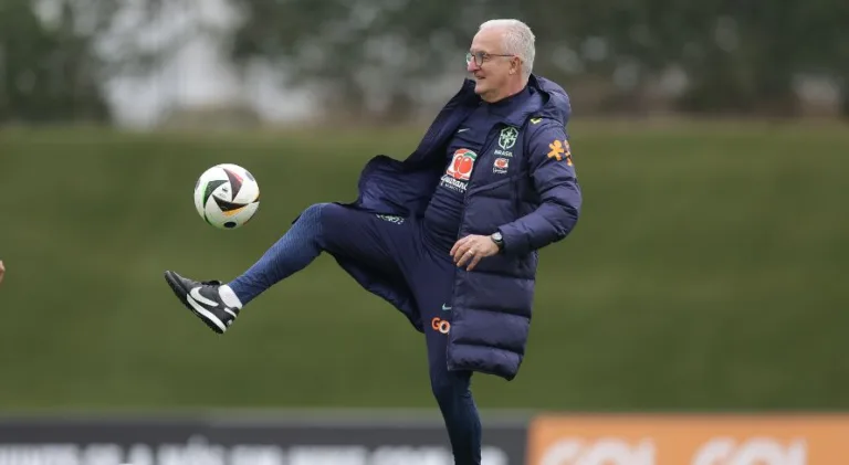 Ana Thaís aponta dois nomes que faltaram na lista de Dorival Júnior: “Joga vôlei”