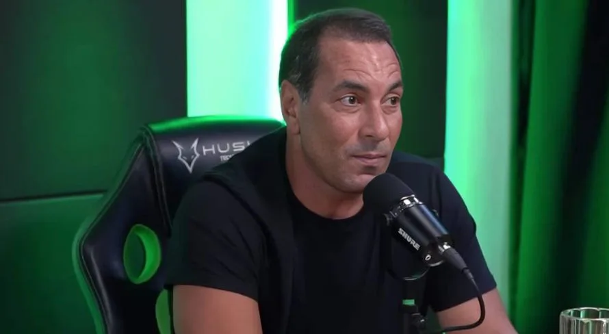 Edmundo alerta sobre técnico de time do Brasileirão: “Currículo pequeno”
