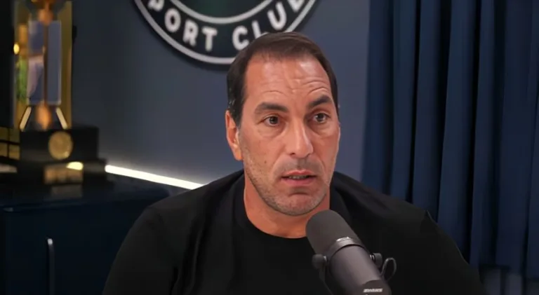 Edmundo aponta técnicos “protegidos” no futebol brasileiro