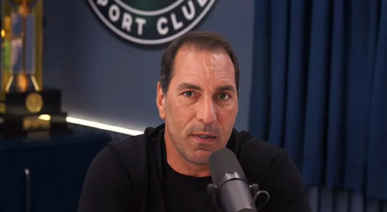 Edmundo aponta time que contrata mal no Brasil hoje: “Jogou dinheiro fora”