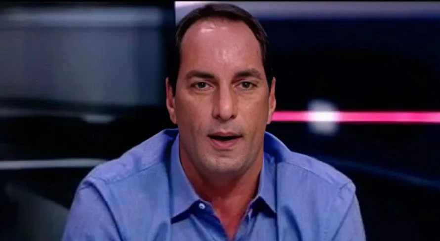 Edmundo dispara contra jogador do futebol brasileiro: “Ele foi covarde”