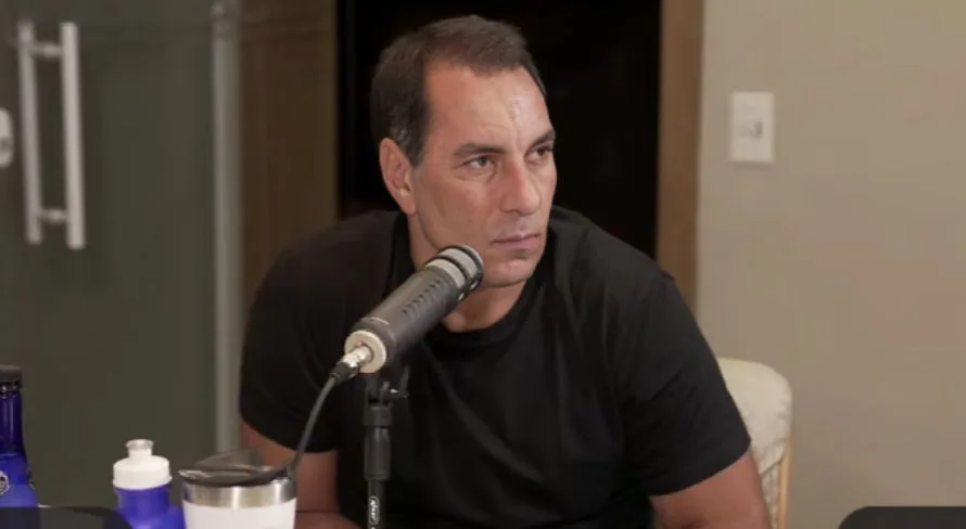 Edmundo vê clube “doente” no Brasileirão Série A e dispara: “Foram burros”