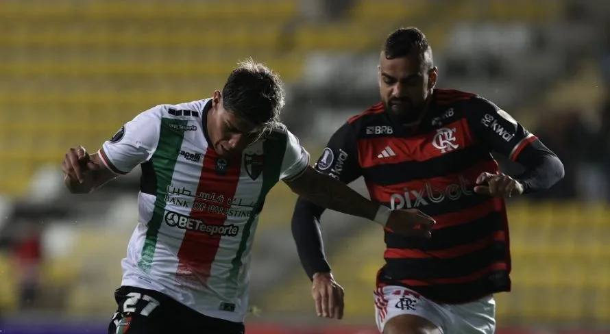 Richarlyson dispara contra jogadores do Flamengo e diz qual é o maior problema do clube