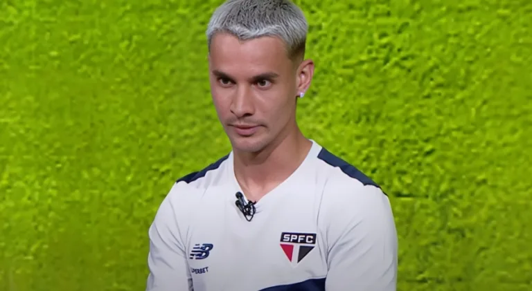 Ferreira não pipoca e indica melhor zagueiro do Brasil hoje: “Muito inteligente”