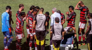 Flamengo tem lista extensa de desfalques contra o Grêmio; veja ausências