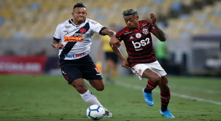 Ex-volante do Vasco, Guarín revela problemas com alcoolismo: “Me desviei”