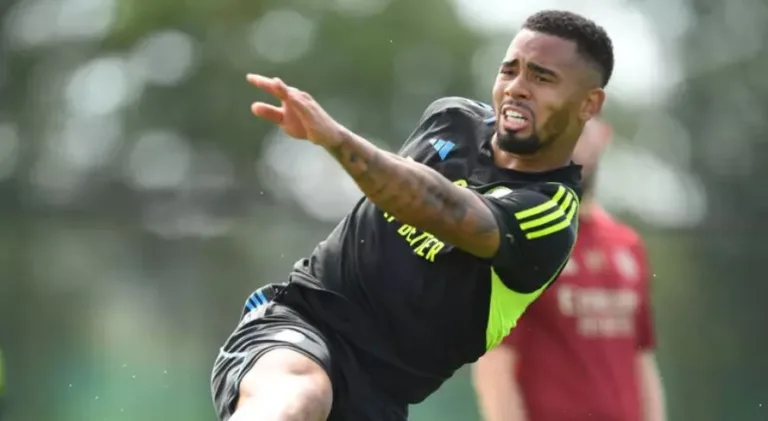 Sondado pelo Palmeiras, Gabriel Jesus chega aos 450 jogos na carreira