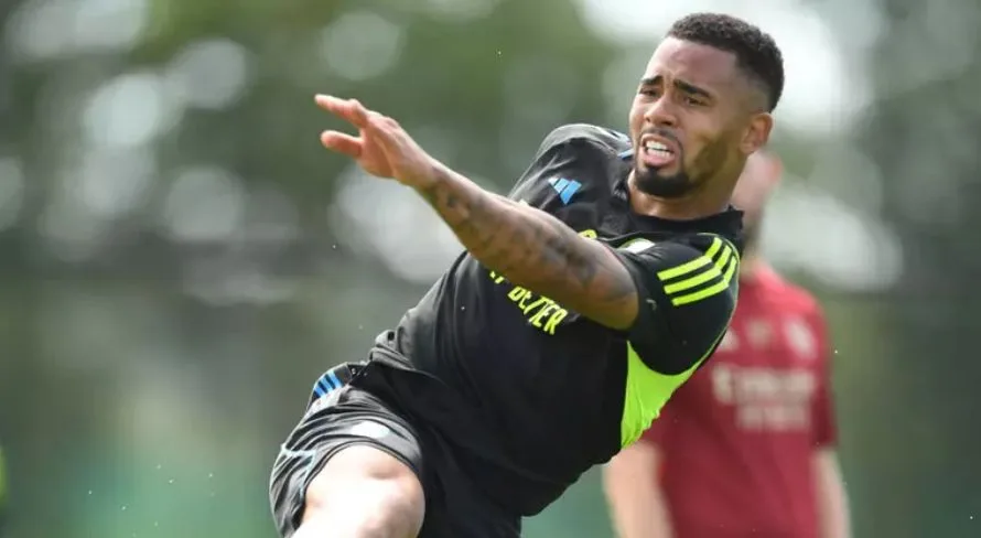 Sondado pelo Palmeiras, Gabriel Jesus chega aos 450 jogos na carreira