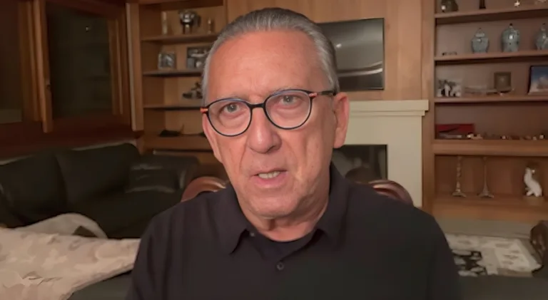 Galvão Bueno manda recado para presidente do Vasco: “Bota ordem na casa”