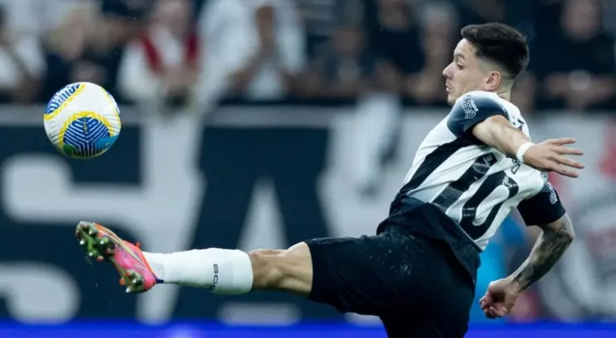 Lédio Carmona critica camisa 10 com destaque no Brasileirão