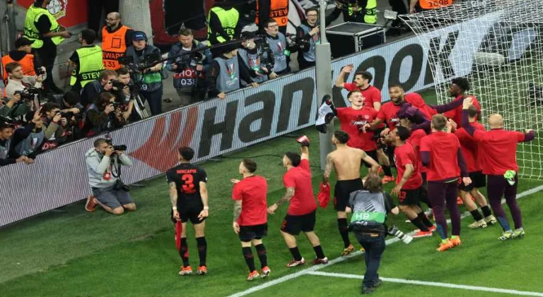Bayer Leverkusen supera a Roma e avança à final da Europa League