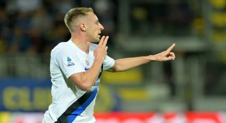 Inter de Milão suporta a pressão e goleia o Frosinone em um jogo atípico no Italiano