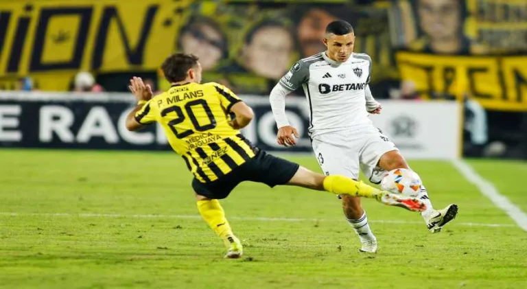 Atlético-MG é derrotado pelo Peñarol e perde 100% de aproveitamento na Libertadores