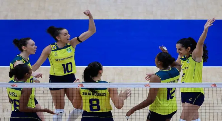 Brasil não encontra obstáculos para vencer a Coreia do Sul na Liga das Nações de Vôlei Feminino
