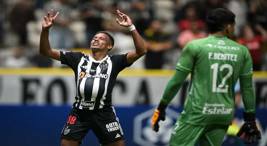 Ofensivo, Atlético-MG marca dois contra o Caracas na Libertadores; veja