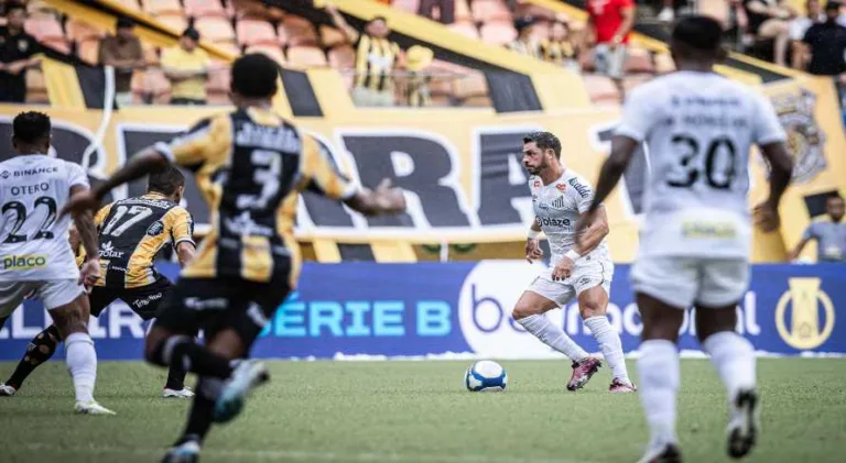 Amazonas surpreende e vence o Santos no Brasileirão Série B