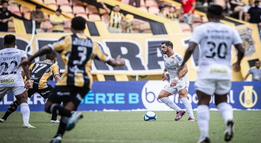 Amazonas surpreende e vence o Santos no Brasileirão Série B