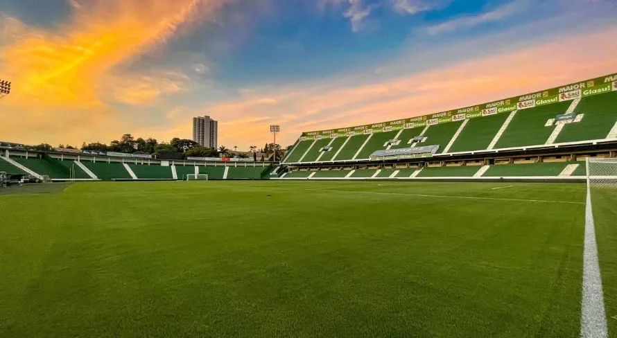 Guarani x América-MG: onde assistir ao jogo do Brasileirão Série B