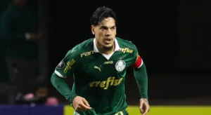 Gustavo Gómez revela atitude para evitar brigas no Palmeiras