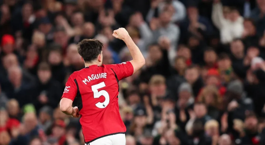 Harry Maguire busca permanência no Manchester United