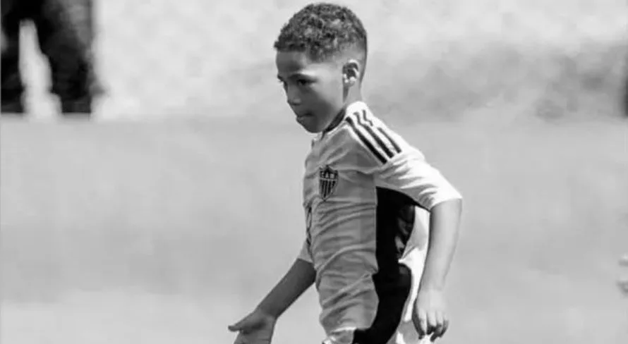 Atlético-MG se manifesta após morte de jogador da base em chacina de Ribeirão Neves (MG)