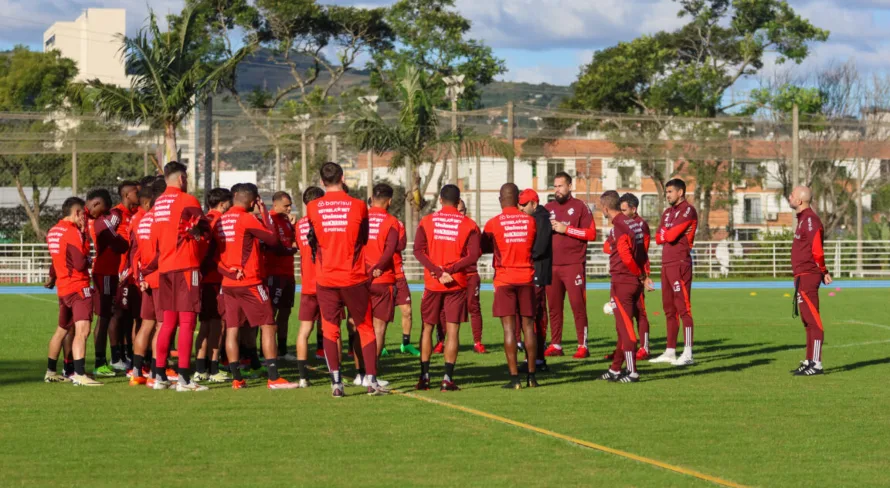 Elenco do Internacional aprova ida ao interior de São Paulo