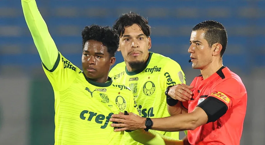 Julio Gomes defende comemoração de Endrick: “Futebol ficou chato”