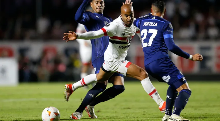 Arnaldo Ribeiro critica Zubeldía por escalação de Lucas Moura: “Não funcionou”