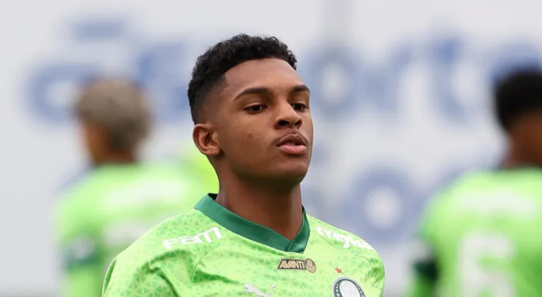 Meia-atacante do Palmeiras desperta interesse de times da Premier League