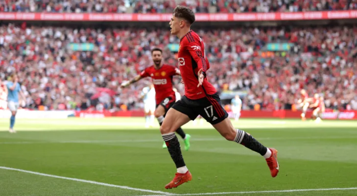 Manchester United surpreende City no clássico e conquista a Copa da Inglaterra Manchester United surpreende City no clássico e conquista a Copa da Inglaterra