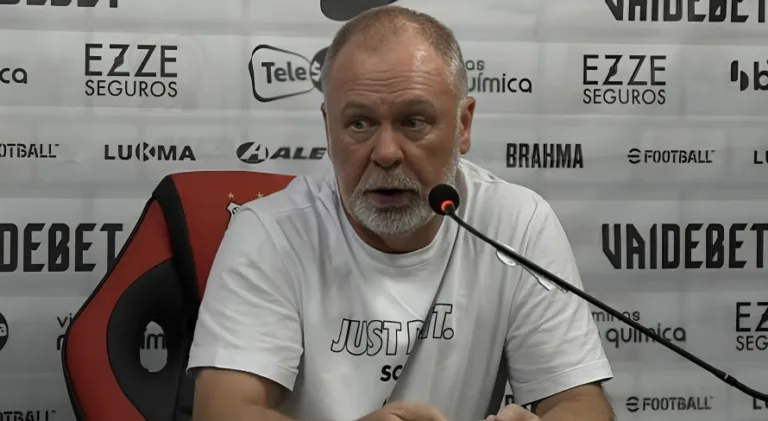 Mano Menezes ignora Flamengo e elege melhor time do futebol brasileiro