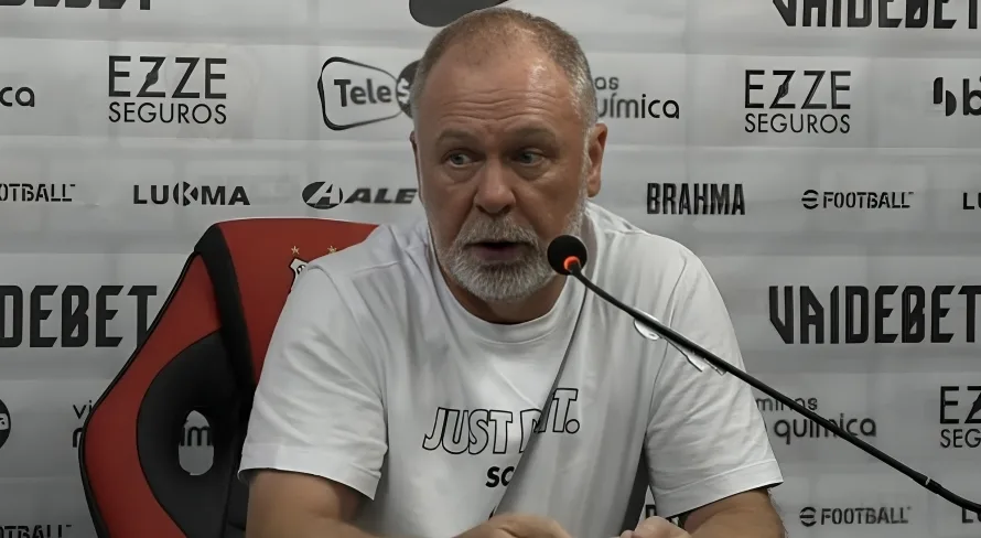 Mano Menezes ignora Flamengo e elege melhor time do futebol brasileiro